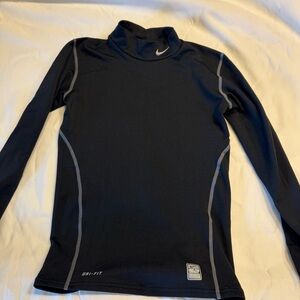 Nike Dri-Fit black long sleeved mock turtleneck thermal top, Sz L (boys)